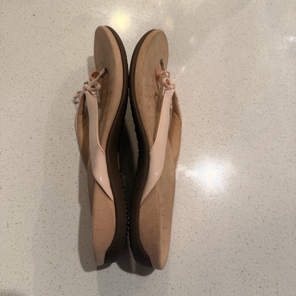 Vionic Bella II Blush Patent Bow Flip Flop Sandal Arch Support Orthotic Sz 11 - Picture 4 of 6